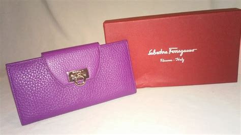 cartera salvatore ferragamo mujer|salvatore ferragamo official website.